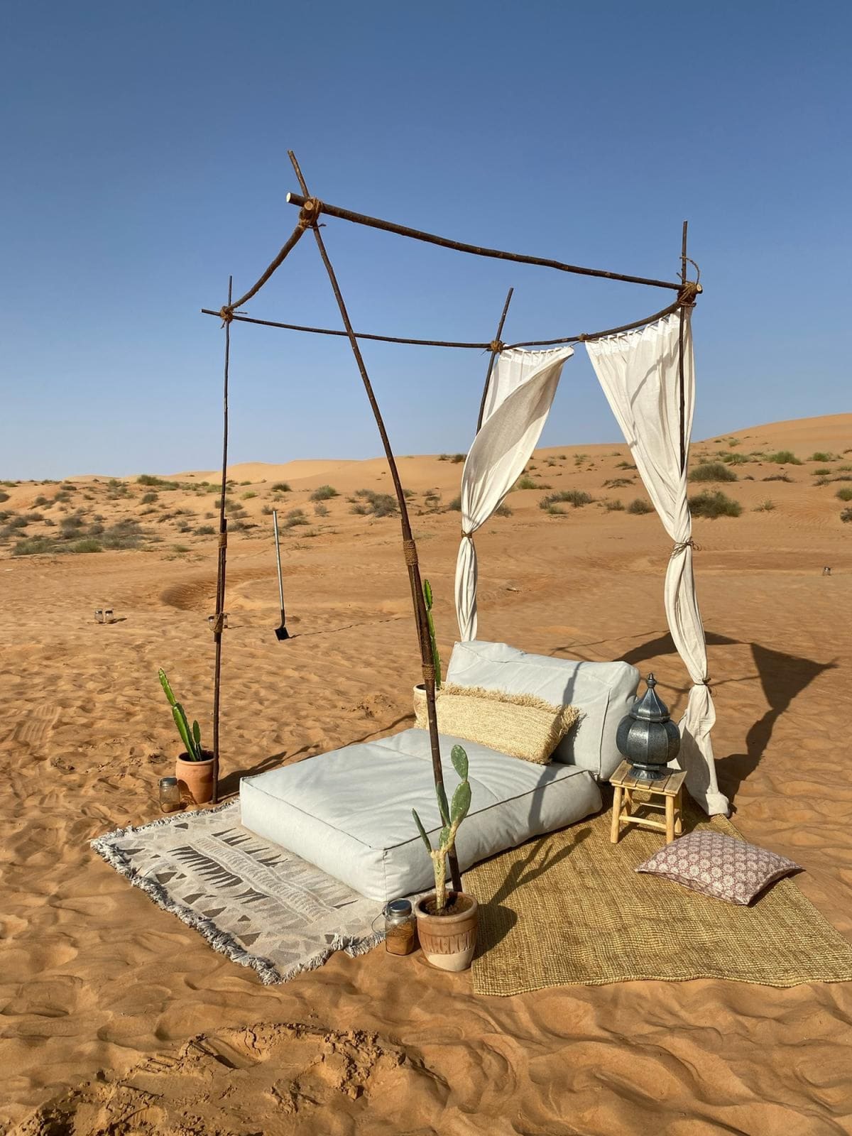Camp bei Sonnenuntergang